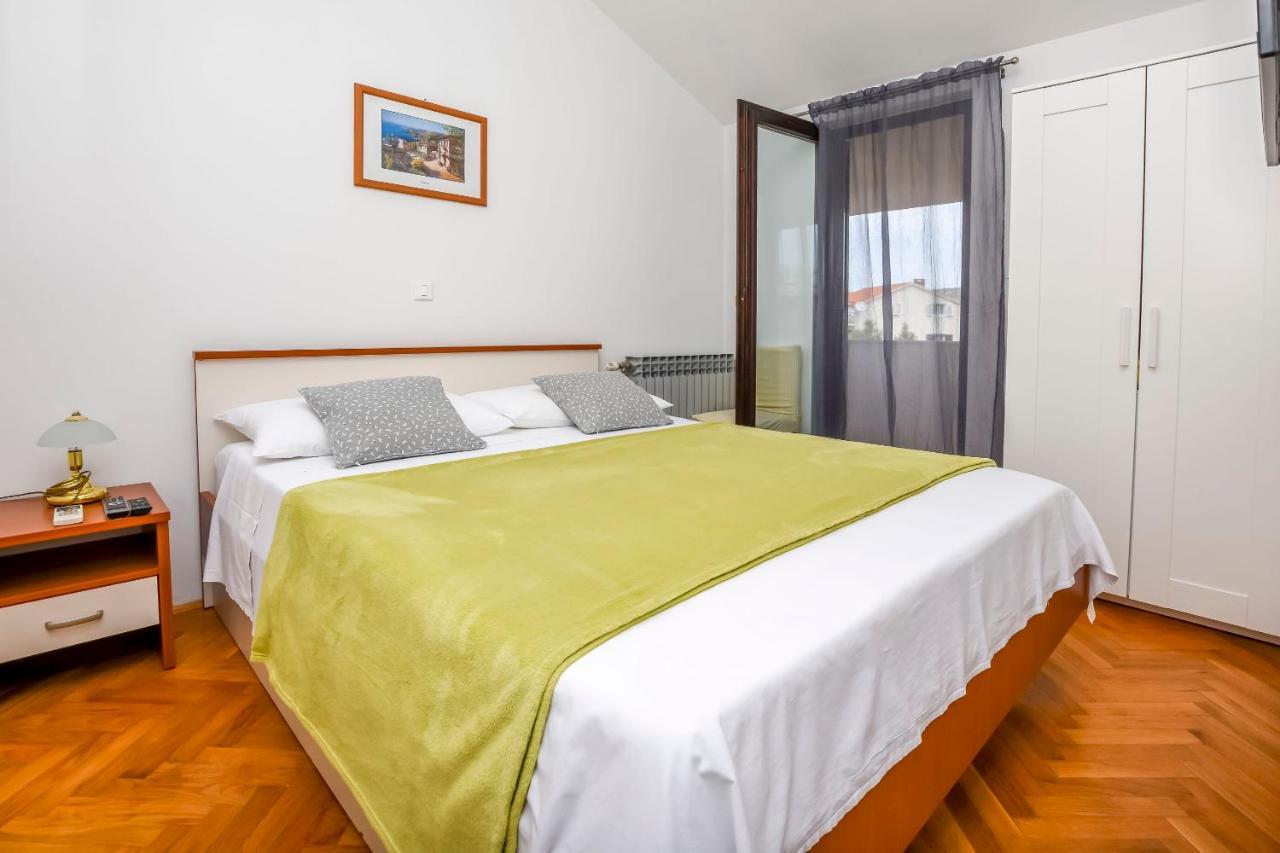 Apartments Sime Rogoznica  Eksteriør bilde