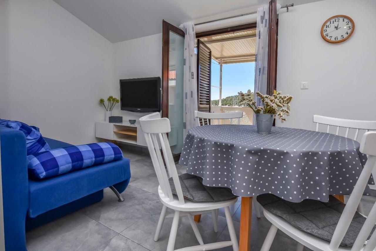 Apartments Sime Rogoznica  Eksteriør bilde