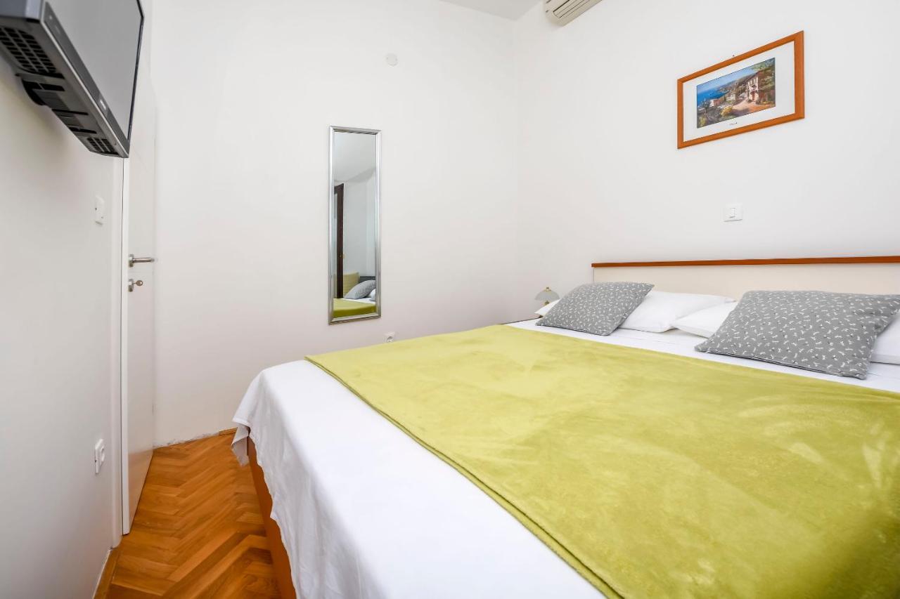 Apartments Sime Rogoznica  Eksteriør bilde