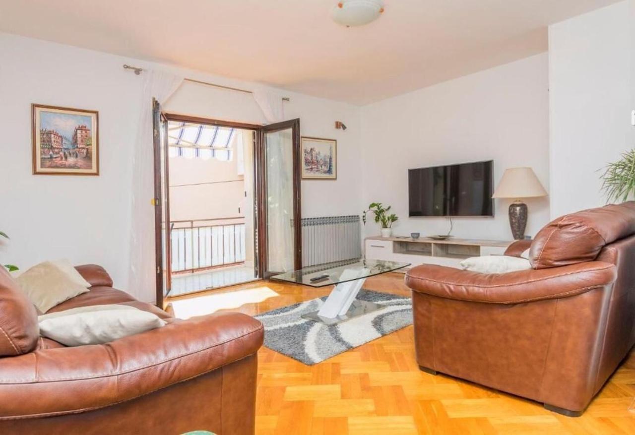 Apartments Sime Rogoznica  Eksteriør bilde