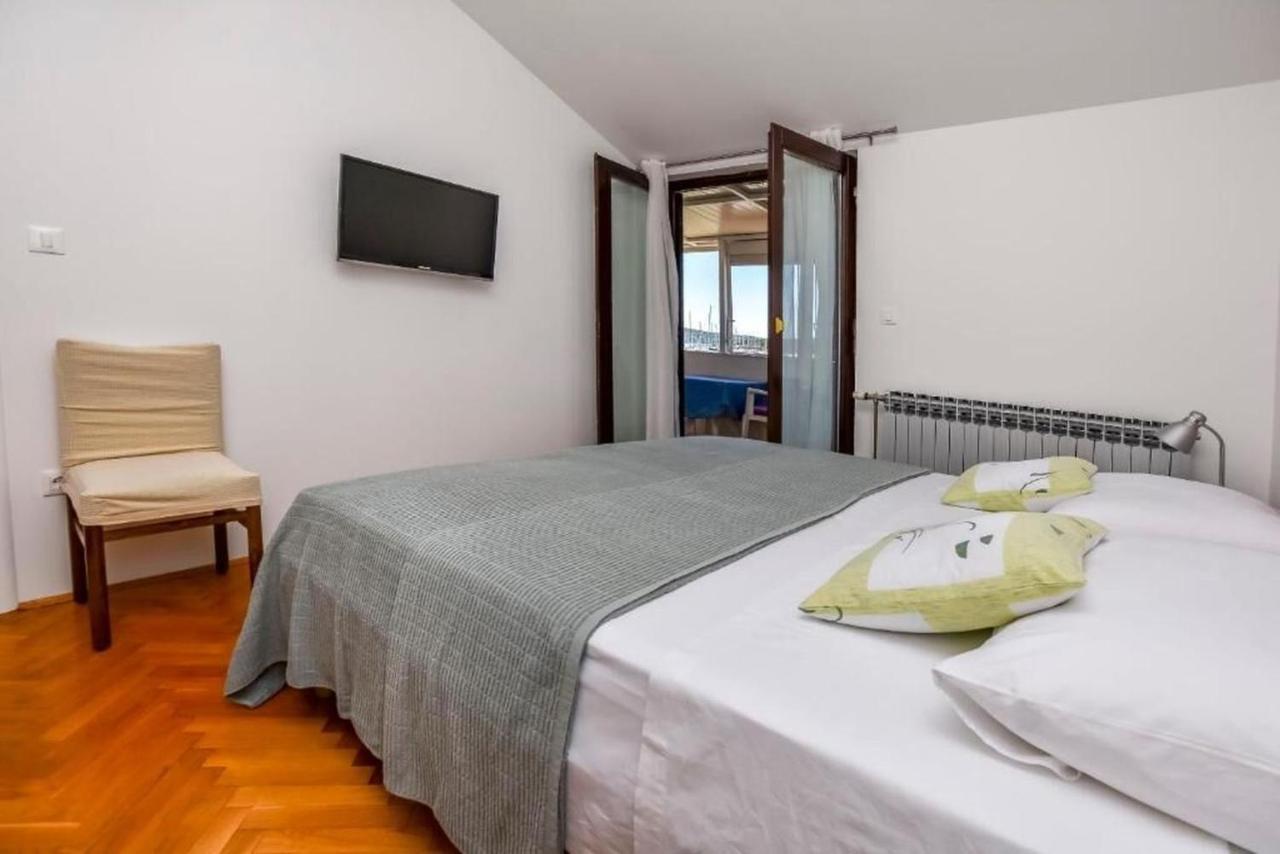 Apartments Sime Rogoznica  Eksteriør bilde